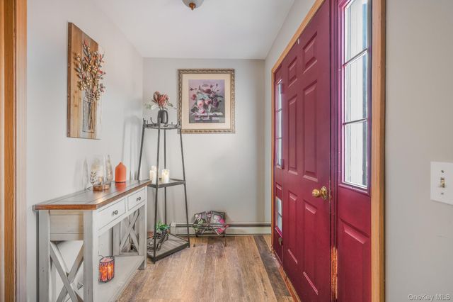 6 Silvestri Place, Marlboro, NY 12542