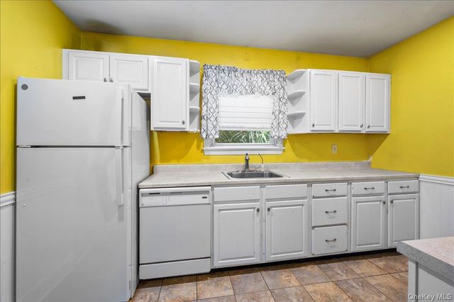 169 Dupont Avenue, Newburgh, NY 12550
