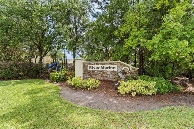 3051 SW Otter Lane, Stuart, FL 34997