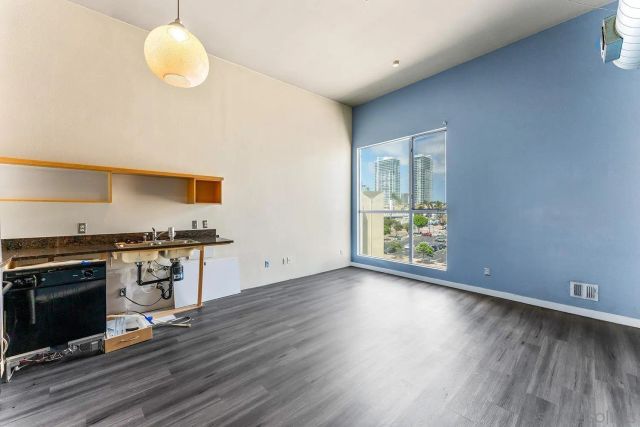 777 6th Avenue 404, San Diego, CA 92101