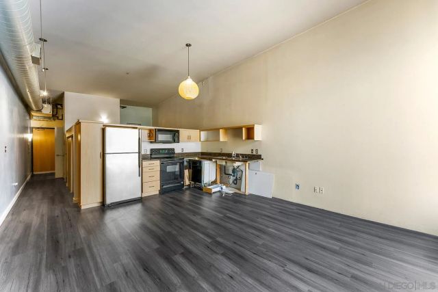 777 6th Avenue 404, San Diego, CA 92101
