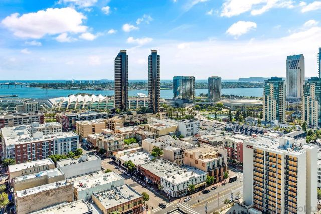 777 6th Avenue 404, San Diego, CA 92101