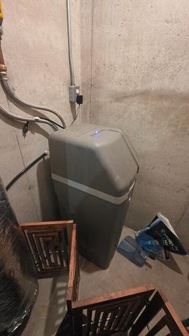 121 S 6th STREET, Cedar Grove, WI 53013