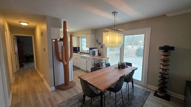 121 S 6th STREET, Cedar Grove, WI 53013