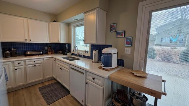 121 S 6th STREET, Cedar Grove, WI 53013