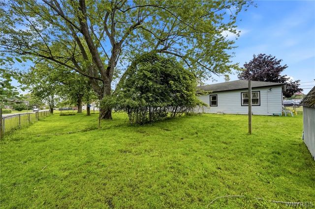 214 Rodman Road, Lackawanna, NY 14218