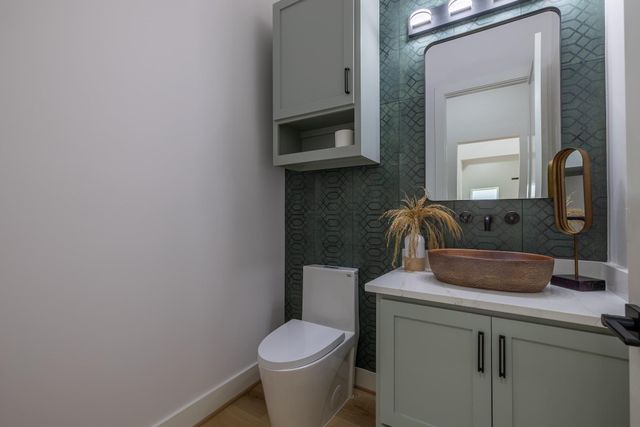 6534 Westview Drive, Houston, TX 77055