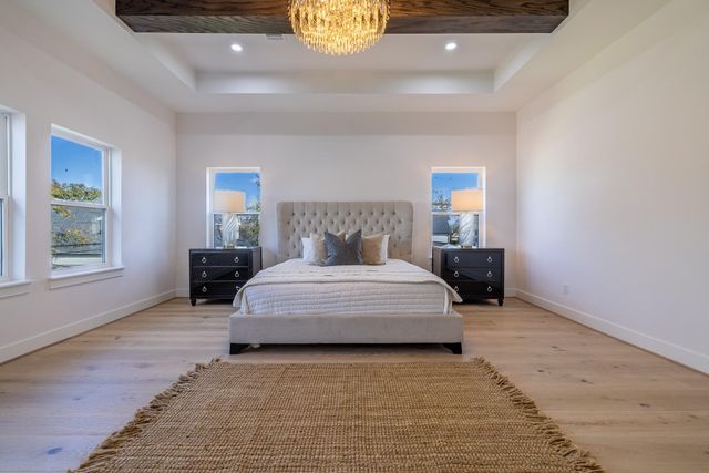 6534 Westview Drive, Houston, TX 77055