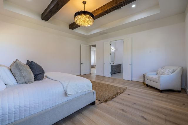 6534 Westview Drive, Houston, TX 77055