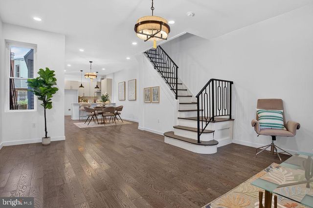 5111 LOCUST ST, Philadelphia, PA 19139