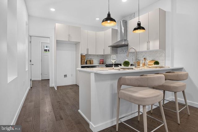 5111 LOCUST ST, Philadelphia, PA 19139