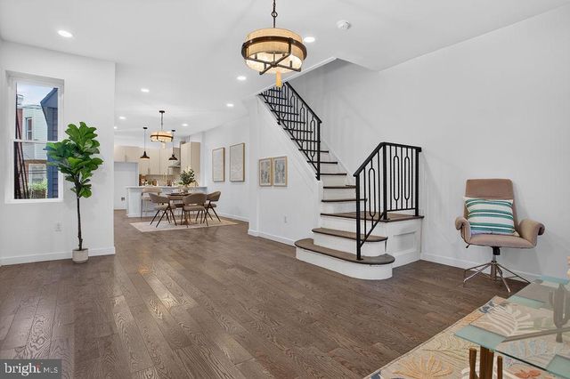 5111 LOCUST ST, Philadelphia, PA 19139