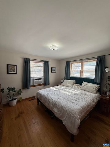 908 BELMORE AVE, Staunton, VA 24401