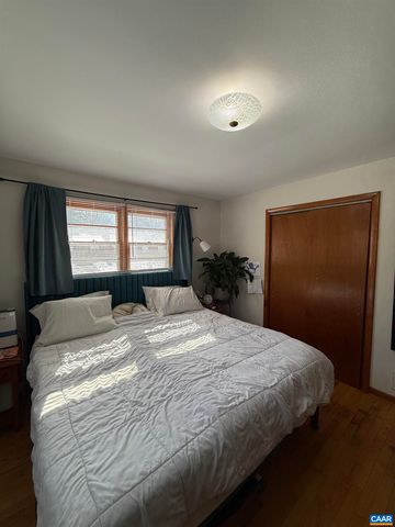 908 BELMORE AVE, Staunton, VA 24401