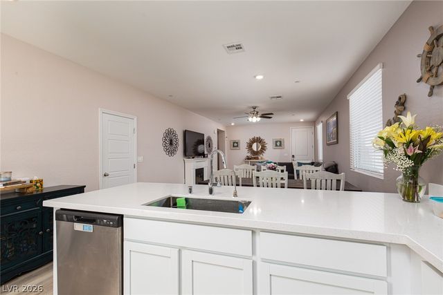 9734 Pacific Pine Street, Las Vegas, NV 89143