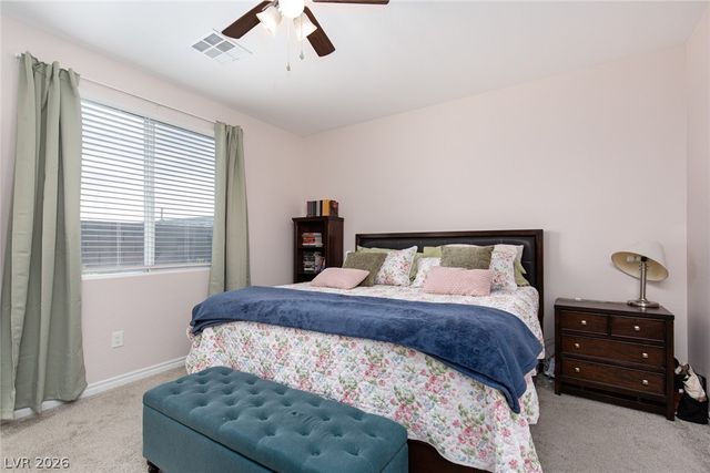 9734 Pacific Pine Street, Las Vegas, NV 89143