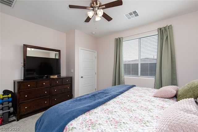 9734 Pacific Pine Street, Las Vegas, NV 89143