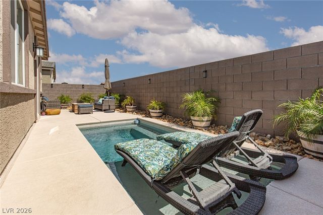 9734 Pacific Pine Street, Las Vegas, NV 89143