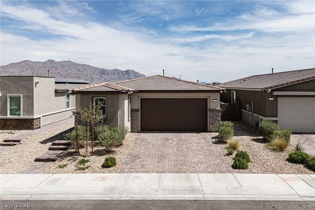 9734 Pacific Pine Street, Las Vegas, NV 89143