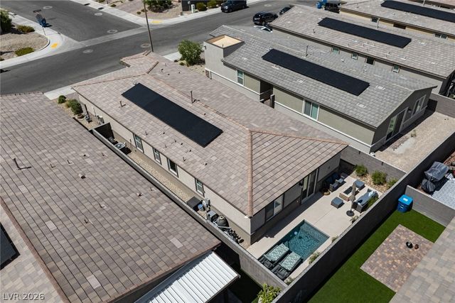 9734 Pacific Pine Street, Las Vegas, NV 89143