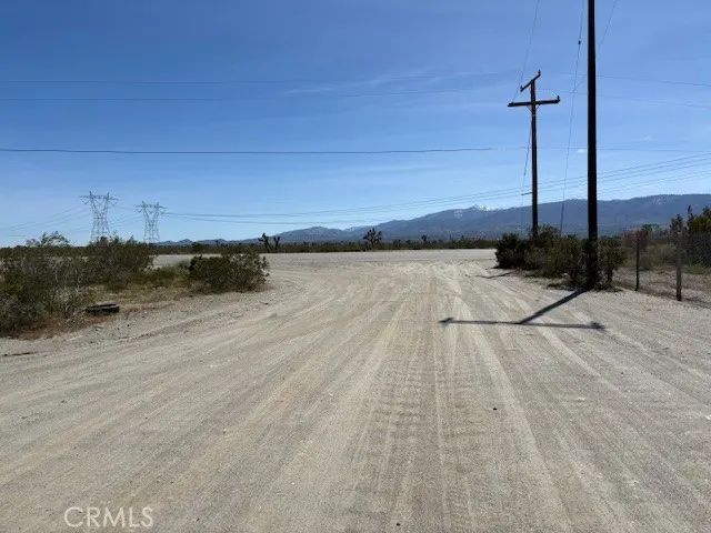 1290 Highway 18, Pinon Hills, CA 92372