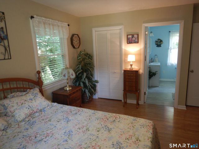 26 Beach Park Road, Clinton, CT 06413