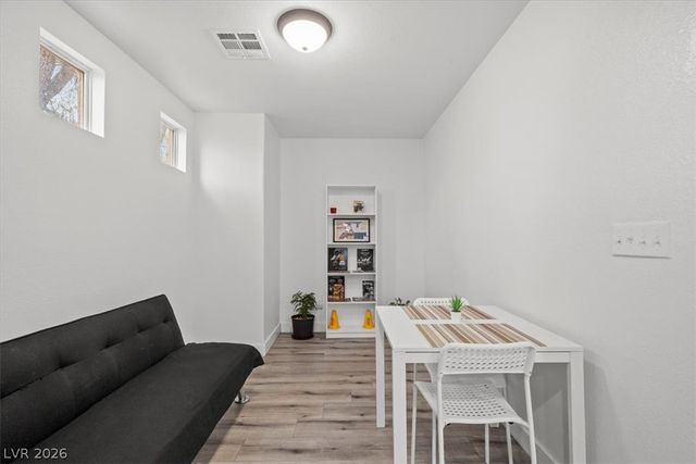5153 Shreve Avenue, Las Vegas, NV 89156