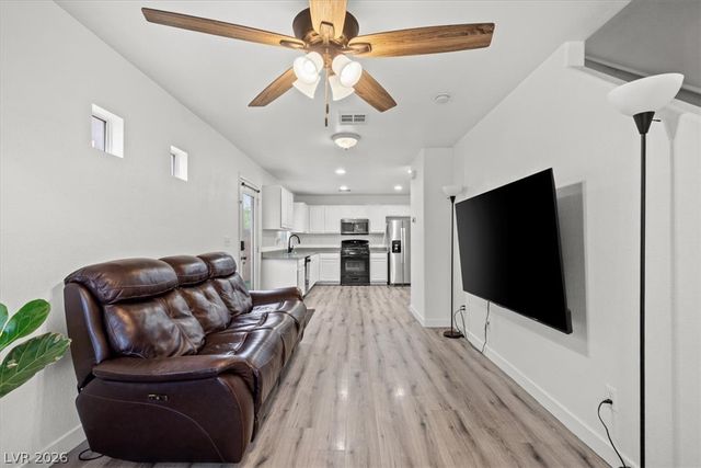 5153 Shreve Avenue, Las Vegas, NV 89156