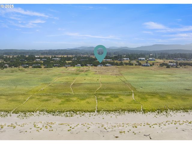 89026 OCEAN Dr, Warrenton, OR 97146