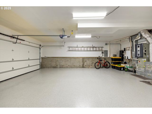 89026 OCEAN Dr, Warrenton, OR 97146