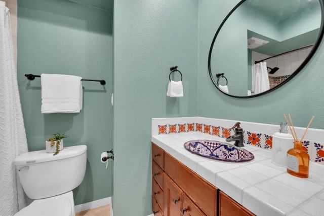 5761 Carnegie Street, San Diego, CA 92122