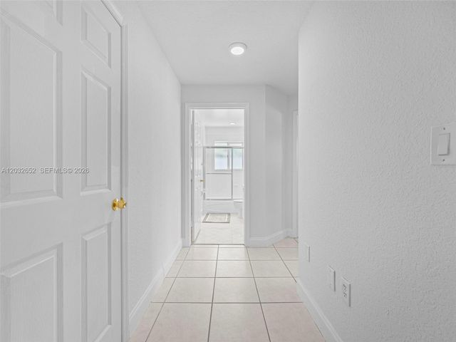 15780 SW 141st St, Miami, FL 33196