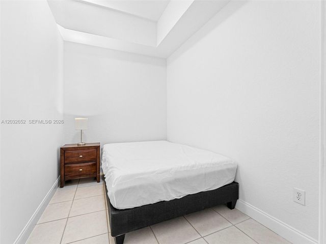 15780 SW 141st St, Miami, FL 33196