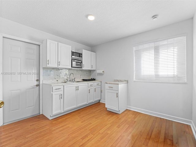 15780 SW 141st St, Miami, FL 33196