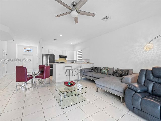 15780 SW 141st St, Miami, FL 33196
