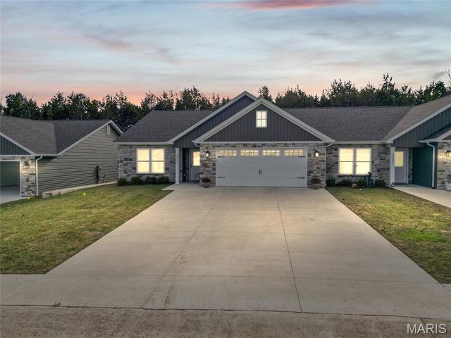 1539 Hickory Landing, De Soto, MO 63020