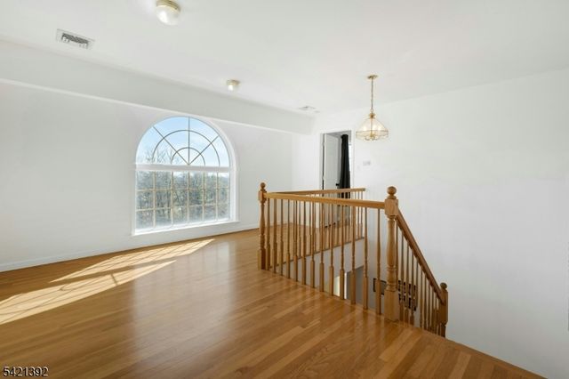 40 Horseneck Rd, Montville Twp., NJ 07045