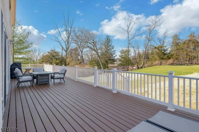 40 Horseneck Rd, Montville Twp., NJ 07045