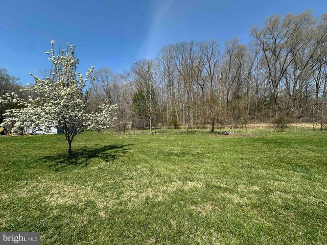 7933 KEECH RD, Charlotte Hall, MD 20622