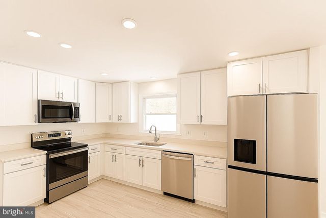 7933 KEECH RD, Charlotte Hall, MD 20622