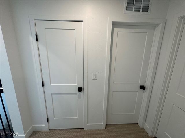 4395 Sunburst Spring Avenue, Las Vegas, NV 89141