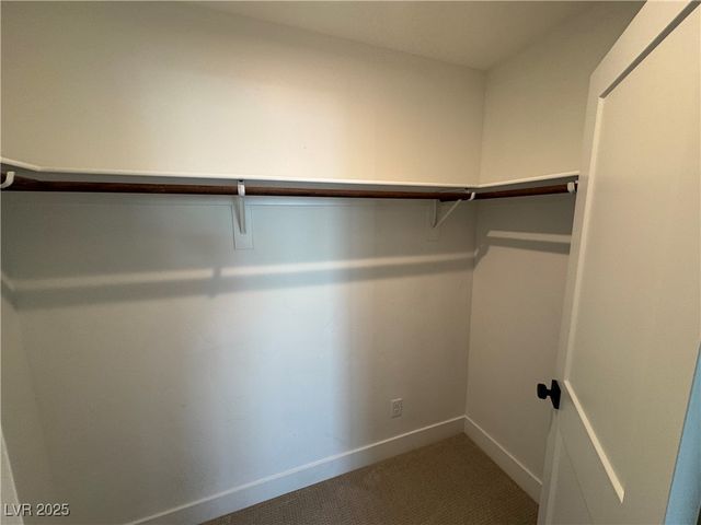 4395 Sunburst Spring Avenue, Las Vegas, NV 89141