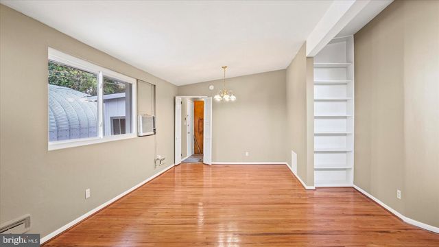 3 ARROWHEAD CT, Baltimore, MD 21208