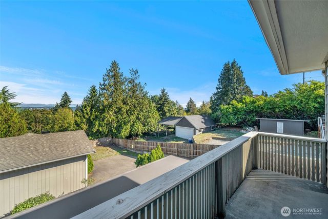 17336 Military Road S, Seatac, WA 98188