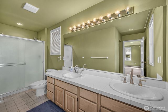 17336 Military Road S, Seatac, WA 98188