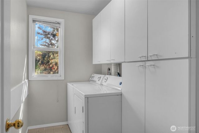 17336 Military Road S, Seatac, WA 98188