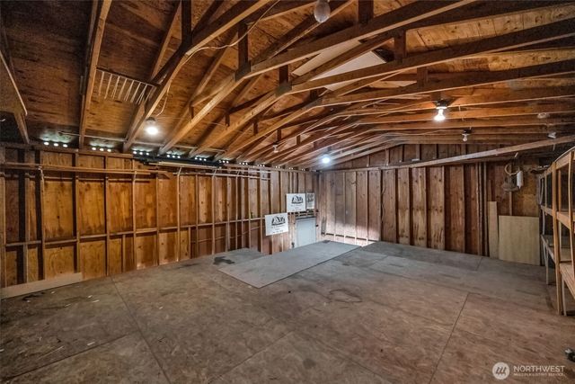 17336 Military Road S, Seatac, WA 98188