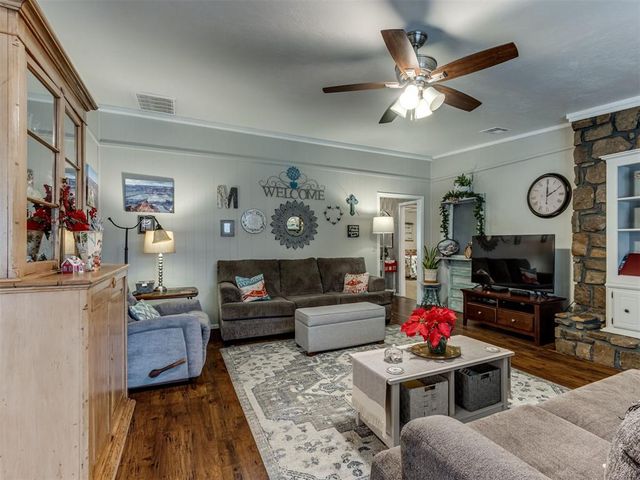 5213 NW 111th Terrace, Oklahoma City, OK 73162