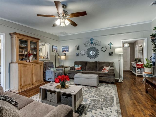 5213 NW 111th Terrace, Oklahoma City, OK 73162