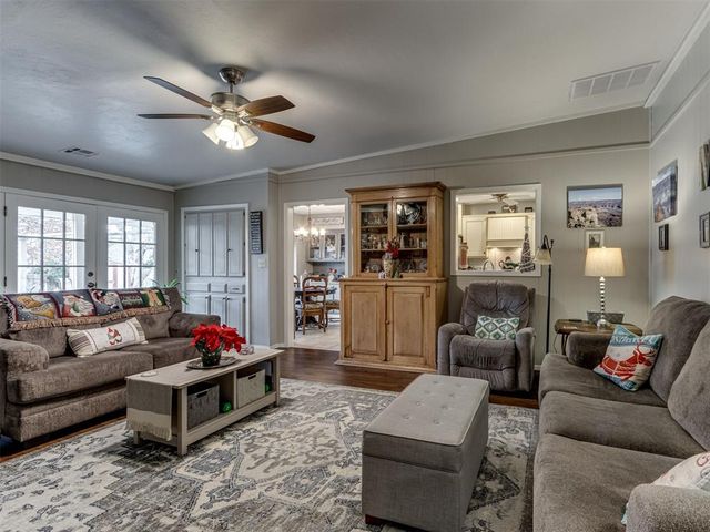 5213 NW 111th Terrace, Oklahoma City, OK 73162